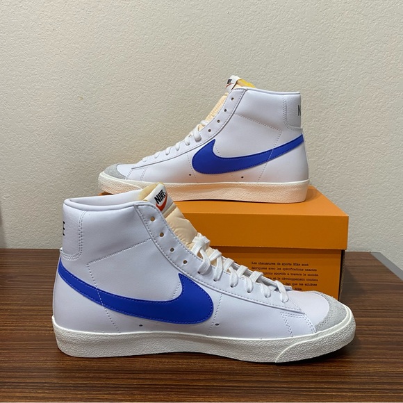 Nike Blazer Mid '77 SE Vintage Mismatched Swoosh Blue Red BQ6806-117 - Picture 2 of 5